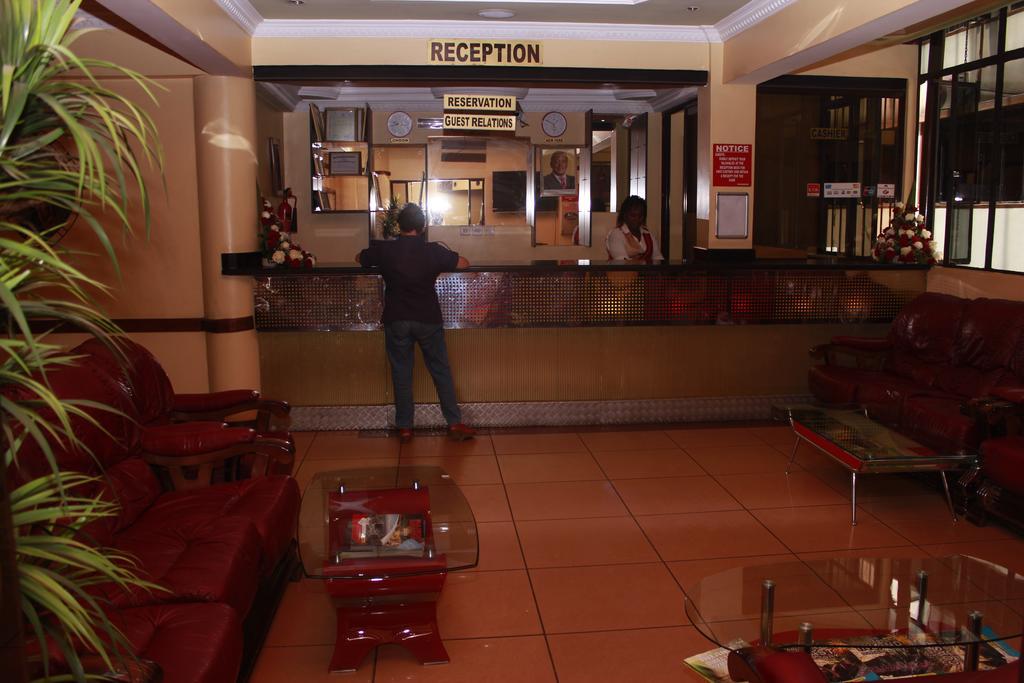 Hotel Central Park Ναϊρόμπι Εξωτερικό φωτογραφία