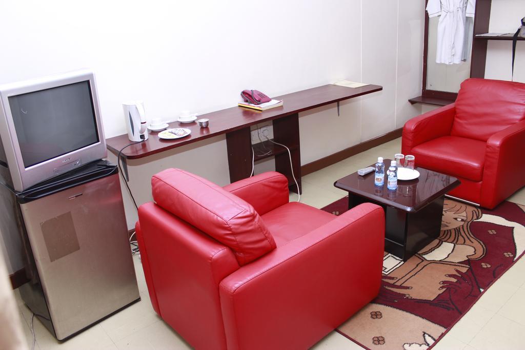 Hotel Central Park Ναϊρόμπι Δωμάτιο φωτογραφία