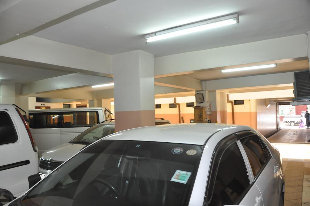 Hotel Central Park Ναϊρόμπι Εξωτερικό φωτογραφία