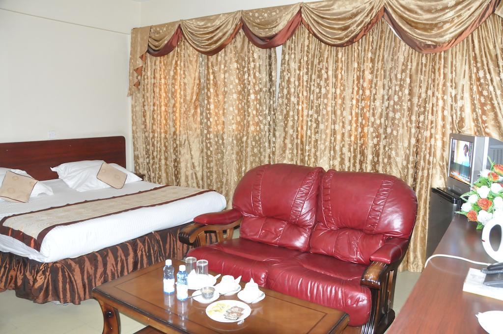 Hotel Central Park Ναϊρόμπι Εξωτερικό φωτογραφία