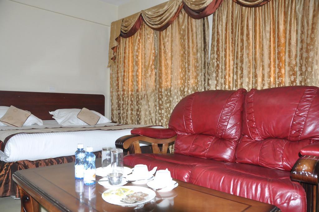 Hotel Central Park Ναϊρόμπι Εξωτερικό φωτογραφία